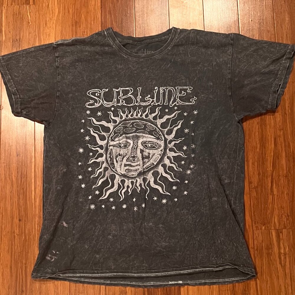 Sublime Sun Face Graphic T-Shirt Acid Wash Black Size L